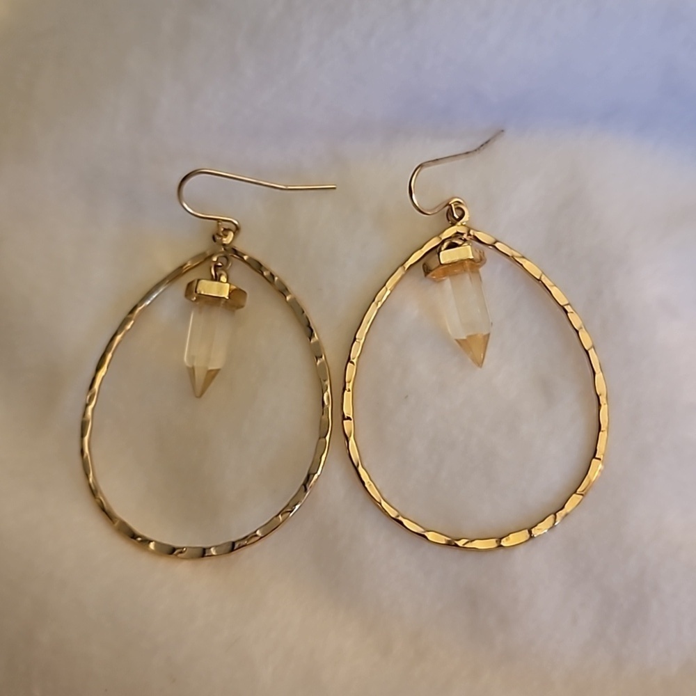 Vintage Goldtone Teardrop Mystical Gem Dangle Hook Earrings - Picture 2 of 6